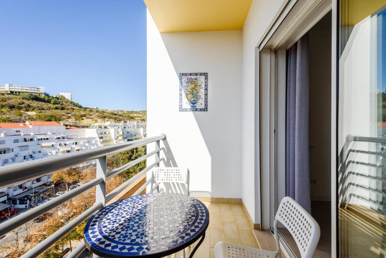Amazing Apartment In Albufeira Exterior photo