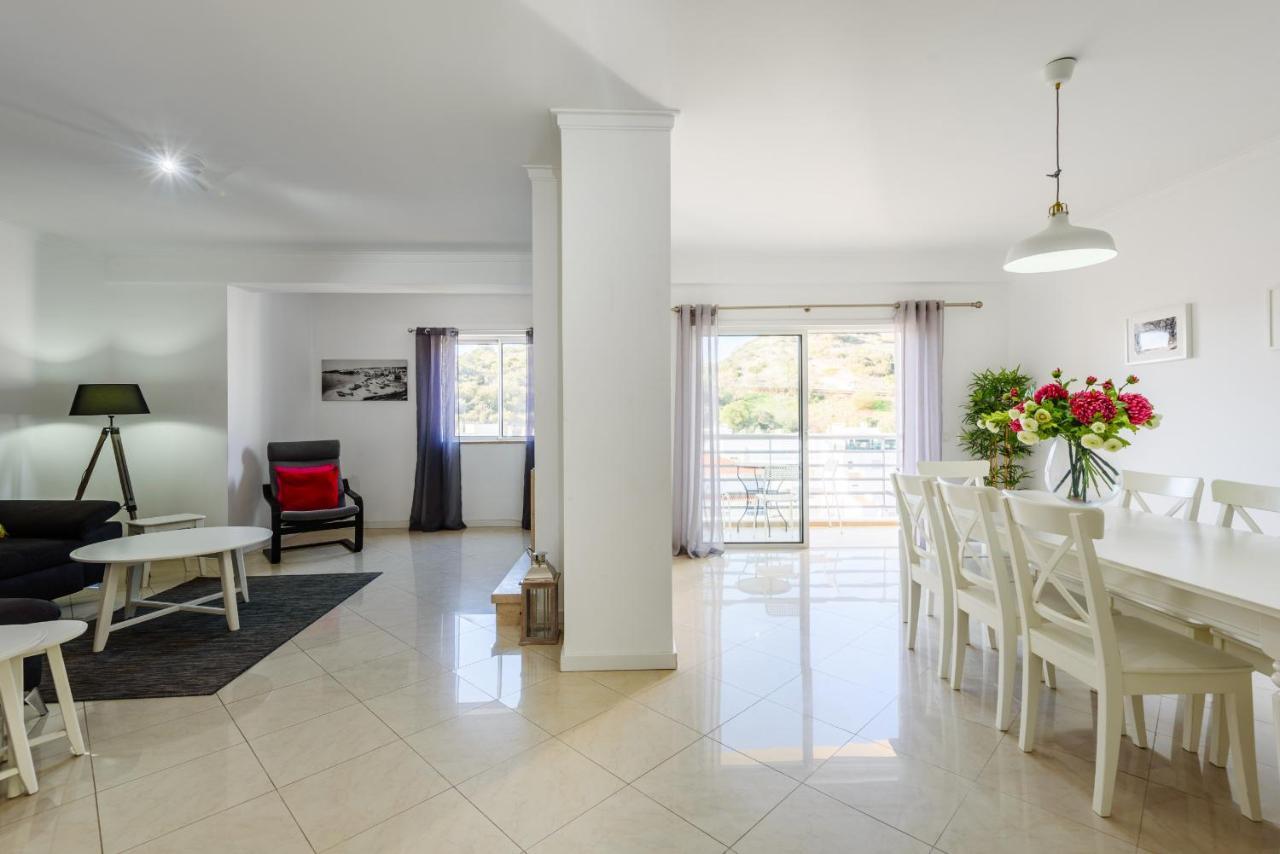 Amazing Apartment In Albufeira Exterior photo