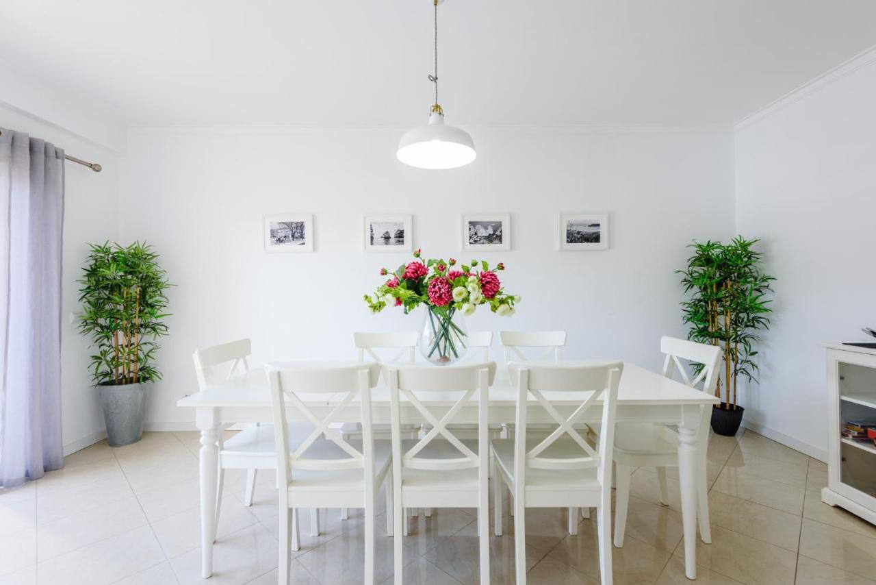 Amazing Apartment In Albufeira Exterior photo